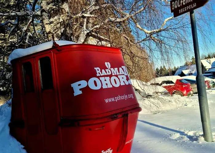 Foxi Apartment, Pohorje Appartement *